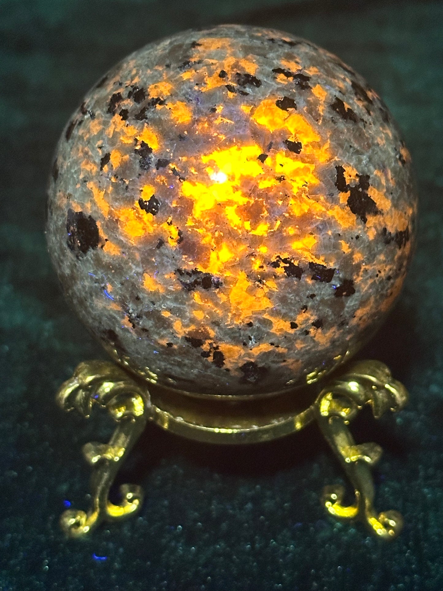 Yooperlite Sphere