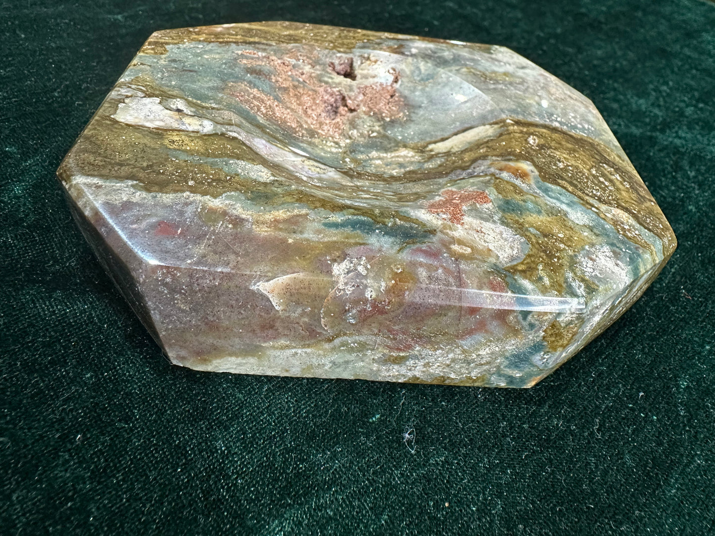 Sea Jasper Dish