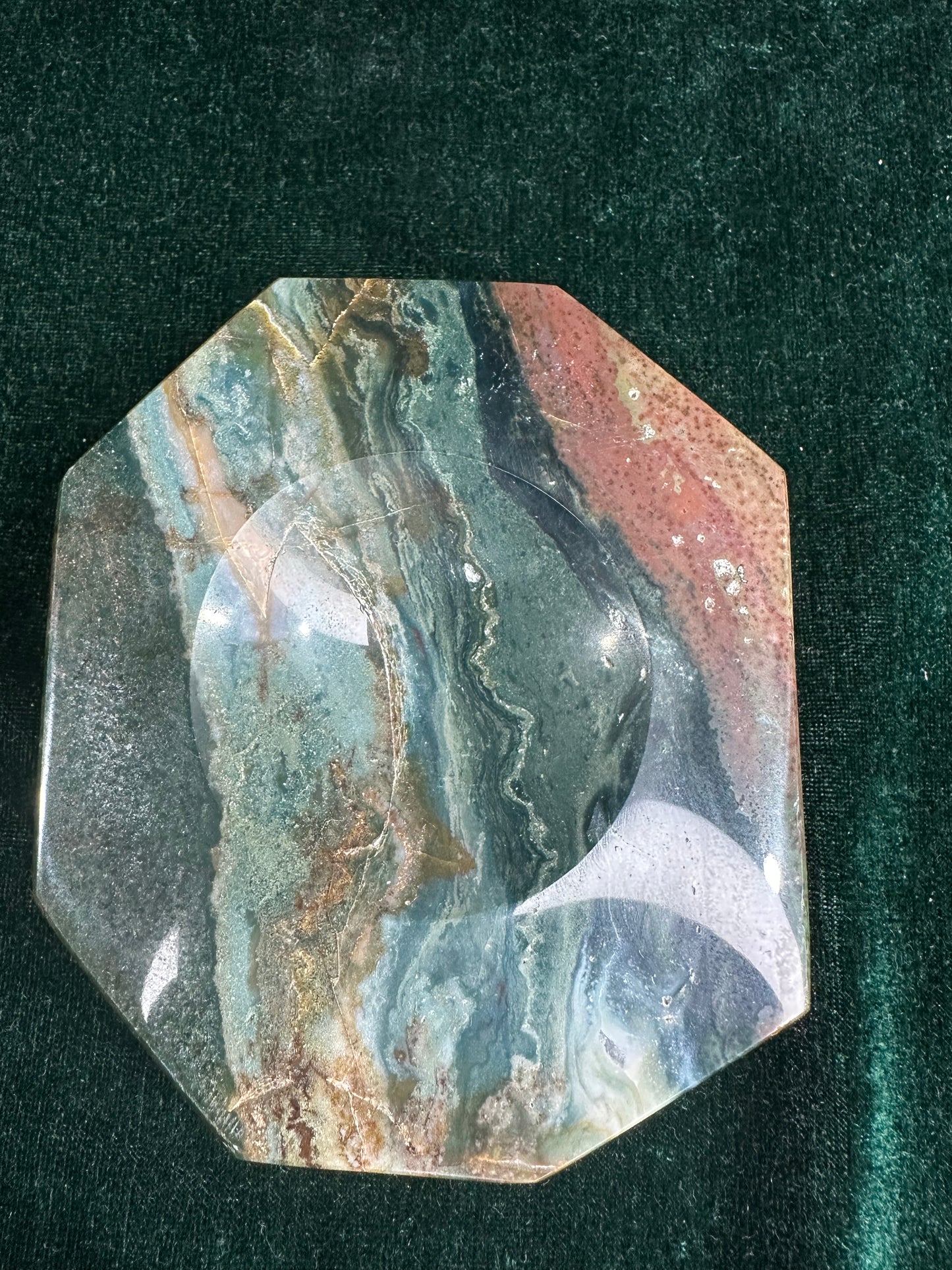 Sea Jasper Dish