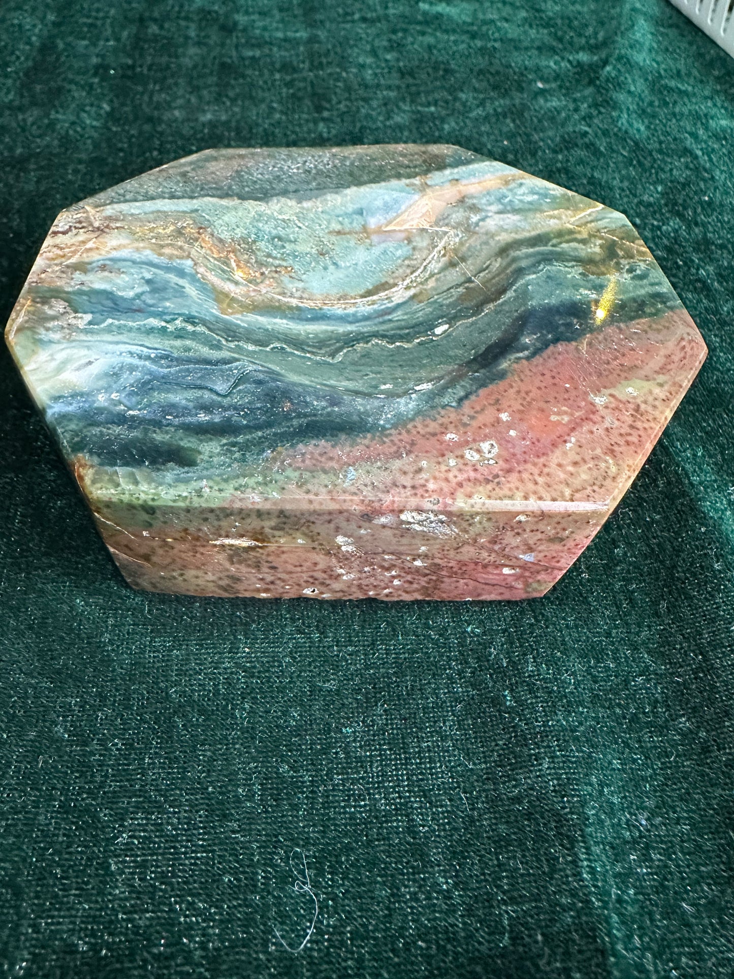 Sea Jasper Dish